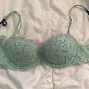 Pink Victoria’s Secret Push-up